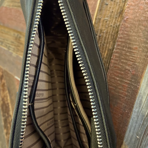 New, Black Liz Claiborne purse - Picture 3 of 6